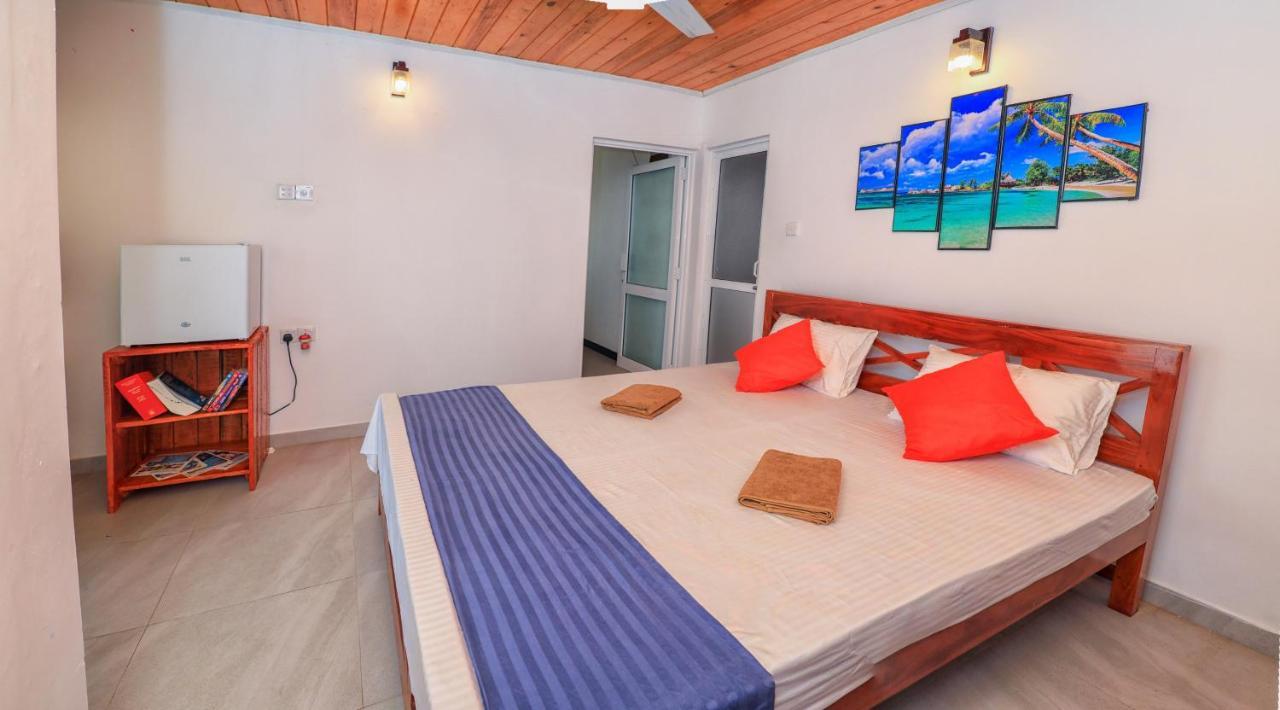 Ayomal Beach Paradise Kurunduwatta المظهر الخارجي الصورة