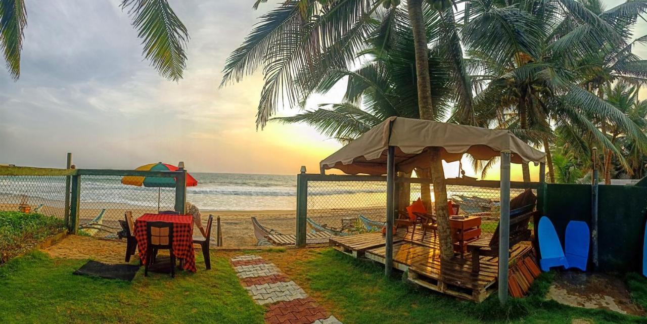 Ayomal Beach Paradise Kurunduwatta المظهر الخارجي الصورة