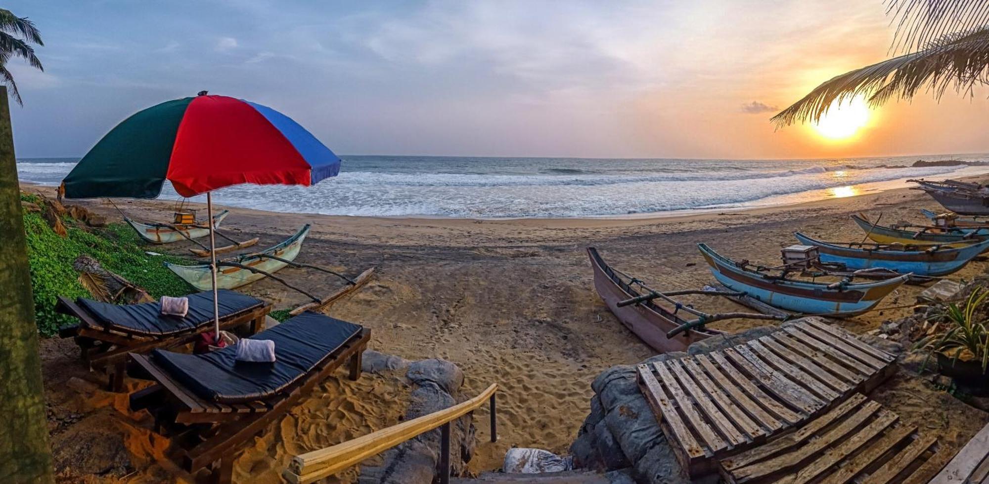 Ayomal Beach Paradise Kurunduwatta المظهر الخارجي الصورة