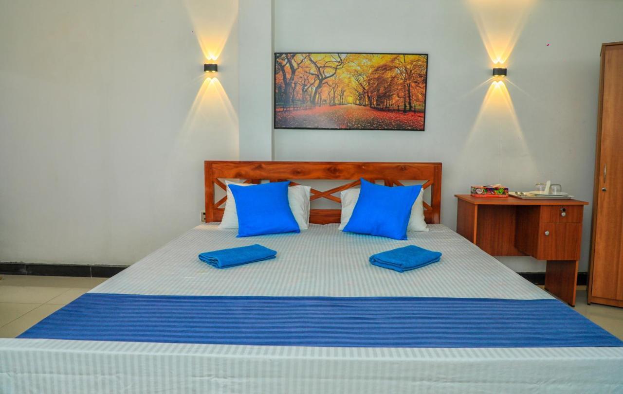 Ayomal Beach Paradise Kurunduwatta المظهر الخارجي الصورة